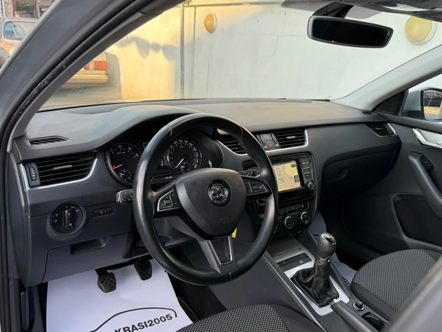Skoda Octavia 1.4TSI G-TEC NAVI - автомобили, коли, обяви за нови и употребявани 7