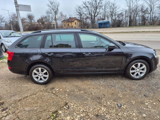 Skoda Octavia DSG.AVTOMAT - автомобили, коли, обяви за нови и употребявани 7