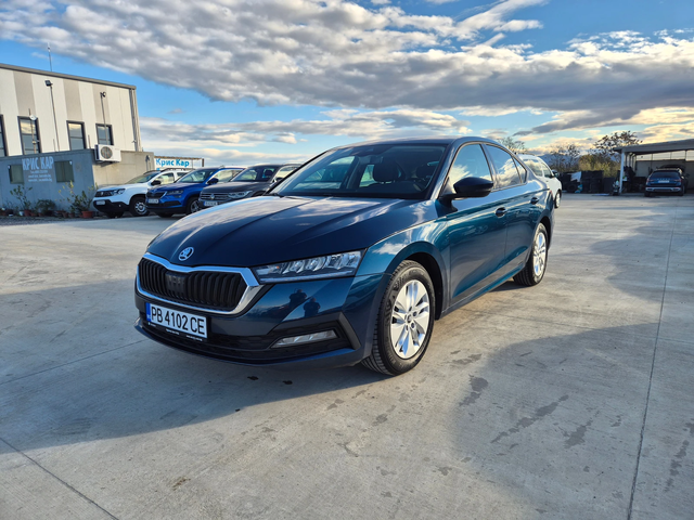 Skoda Octavia С-Гаранция-2.0-A/T-150кс - автомобили, коли, обяви за нови и употребявани 0