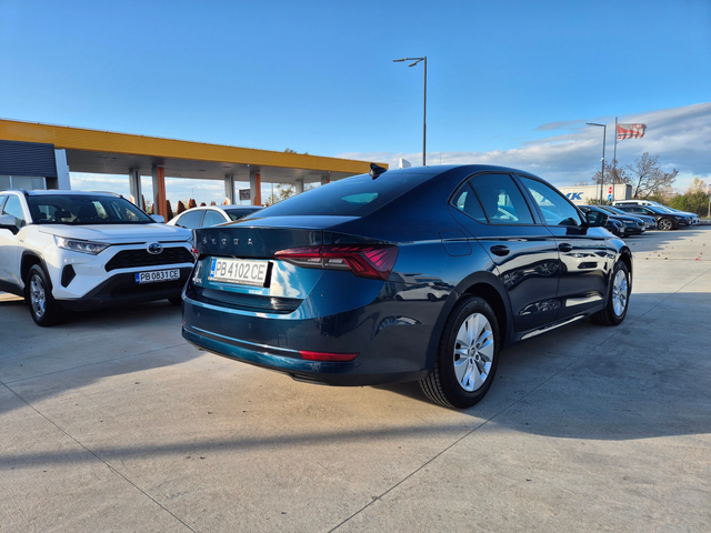 Skoda Octavia С-Гаранция-2.0-A/T-150кс - автомобили, коли, обяви за нови и употребявани 4