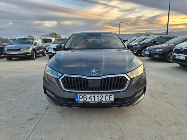 Skoda Octavia С-Гаранция-2.0-A/T-150кс - автомобили, коли, обяви за нови и употребявани 7