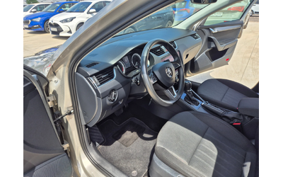 Skoda Octavia С-Гаранция-4x4-А/Т 2.0 150кс - автомобили, коли, обяви за нови и употребявани 12