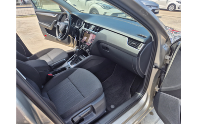 Skoda Octavia С-Гаранция-4x4-А/Т 2.0 150кс - автомобили, коли, обяви за нови и употребявани 8