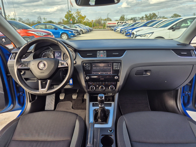 Skoda Octavia НОВА-М/Т - автомобили, коли, обяви за нови и употребявани 14