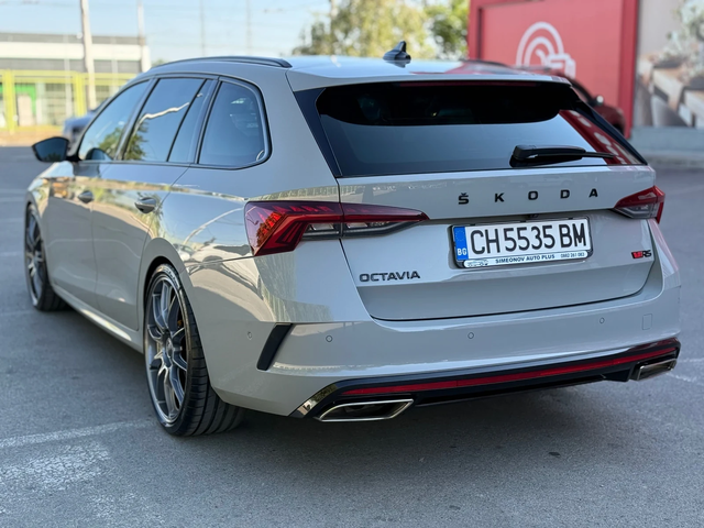 Skoda Octavia VRS* Head-Up* 4x4* ПАНО* ПЕЧКА* DISTR* КАМЕРА* 3Кл - автомобили, коли, обяви за нови и употребявани 3