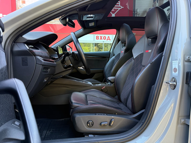 Skoda Octavia VRS* Head-Up* 4x4* ПАНО* ПЕЧКА* DISTR* КАМЕРА* 3Кл - автомобили, коли, обяви за нови и употребявани 7