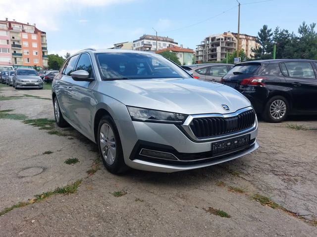 Skoda Octavia 2.0TDI* EVO* AUTOMATIC-DSG* - автомобили, коли, обяви за нови и употребявани 5