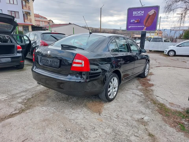 Skoda Octavia 1.9TDI* AUTOMATIC-DSG - автомобили, коли, обяви за нови и употребявани 4