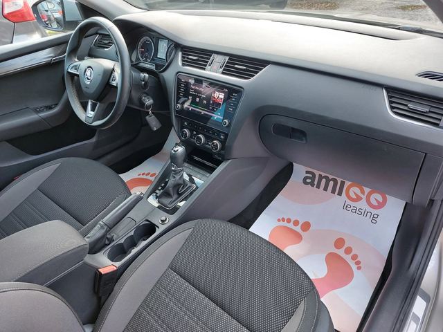 Skoda Octavia 2.0TDI* SCOUT* AUTOMATIC-DSG* - автомобили, коли, обяви за нови и употребявани 13