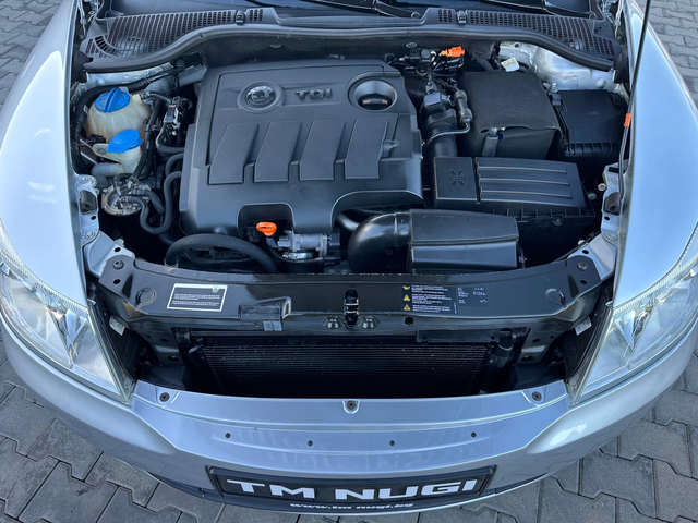 Skoda Octavia 4x4* 1.6TDI* * TOP* - автомобили, коли, обяви за нови и употребявани 15