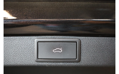 Skoda Octavia VRS* 4X4* OLED LIGHTS* CANTON* CARBON* - автомобили, коли, обяви за нови и употребявани 16