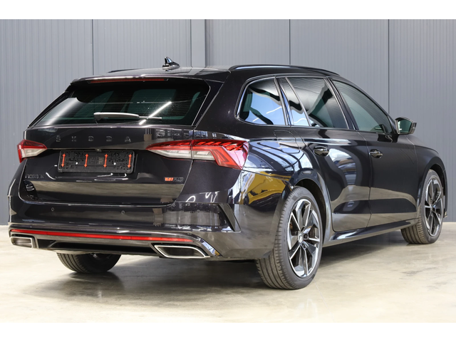 Skoda Octavia VRS* 4X4* OLED LIGHTS* CANTON* CARBON* - автомобили, коли, обяви за нови и употребявани 6