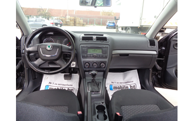 Skoda Octavia 1, 6TDI-DSG7-ЛИЗИНГ - автомобили, коли, обяви за нови и употребявани 11