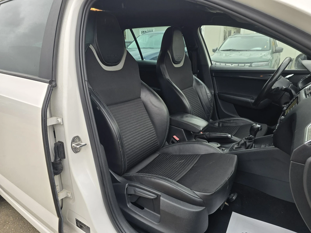 Skoda Octavia 2.0TDI 184к.с VRS - автомобили, коли, обяви за нови и употребявани 11