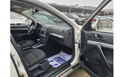 Skoda Octavia Scout 2.0TDI 140к.с 4x4 DSG - автомобили, коли, обяви за нови и употребявани 12