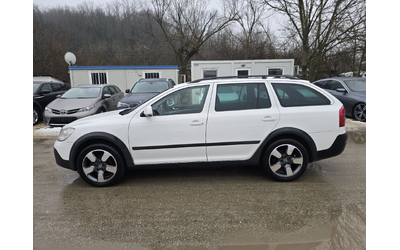 Skoda Octavia Scout 2.0TDI 140к.с 4x4 DSG - автомобили, коли, обяви за нови и употребявани 6