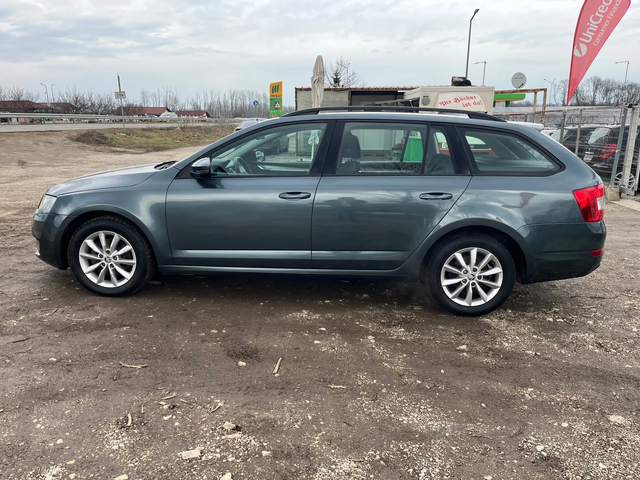 Skoda Octavia 1.4I-FEIS-NAVI-ITALIA - автомобили, коли, обяви за нови и употребявани 11