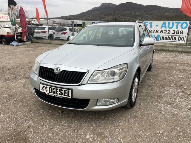 Skoda Octavia 1.6TDI-105-NAVI-ITALIA - автомобили, коли, обяви за нови и употребявани 0