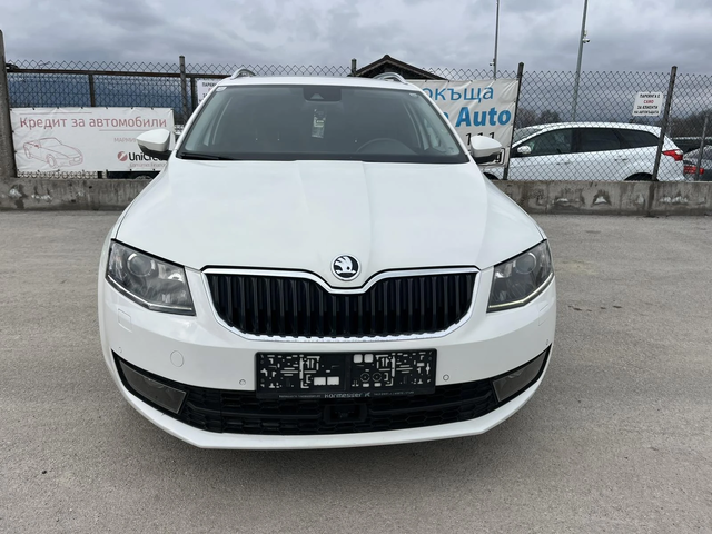 Skoda Octavia 1.4TURBO 150кс DSG NAVI АВТОПИЛОТ DISTRONIC - автомобили, коли, обяви за нови и употребявани 1