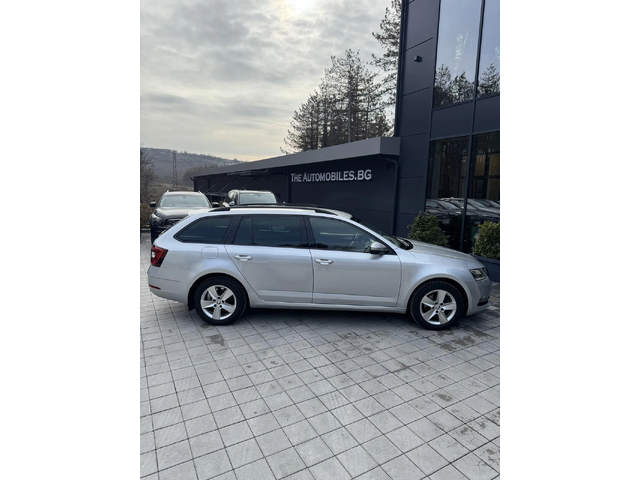Skoda Octavia - автомобили, коли, обяви за нови и употребявани 7