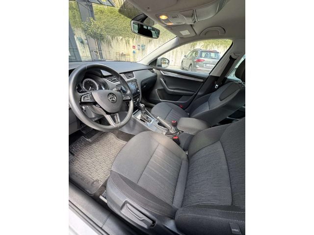 Skoda Octavia - автомобили, коли, обяви за нови и употребявани 8