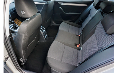 Skoda Octavia 1.4TSI CNG - автомобили, коли, обяви за нови и употребявани 12