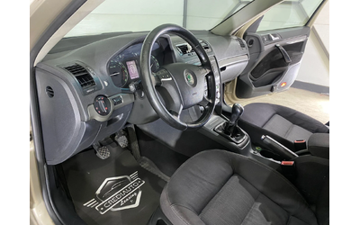 Skoda Octavia - автомобили, коли, обяви за нови и употребявани 6