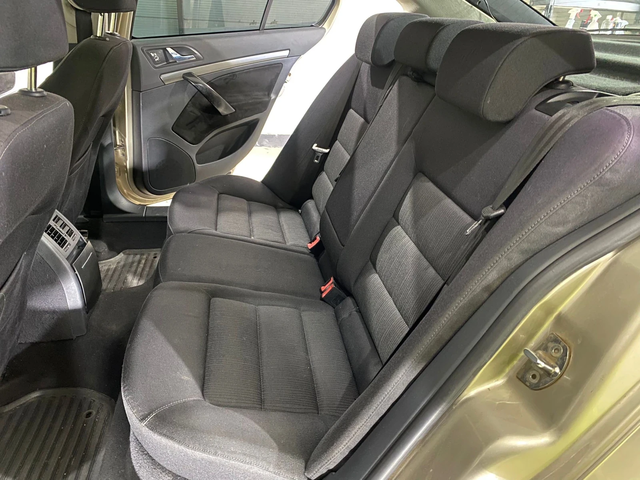 Skoda Octavia - автомобили, коли, обяви за нови и употребявани 9