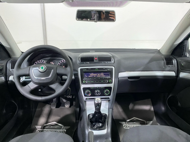 Skoda Octavia 1.6 TDI 4x4 - автомобили, коли, обяви за нови и употребявани 7