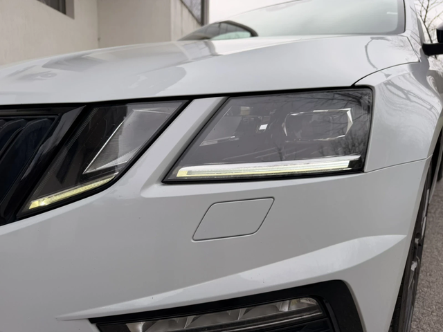 Skoda Octavia VRS / 4X4 / ПОДГРЕВ / КАМЕРА - автомобили, коли, обяви за нови и употребявани 14