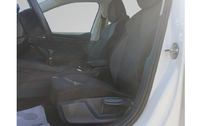 Skoda OCTAVIA Ambition - автомобили, коли, обяви за нови и употребявани 10