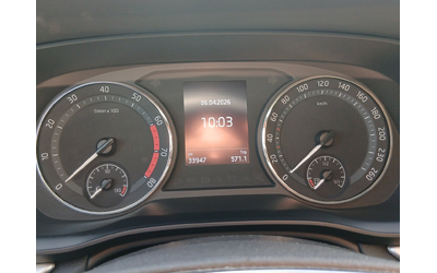 Skoda OCTAVIA Ambition - автомобили, коли, обяви за нови и употребявани 12