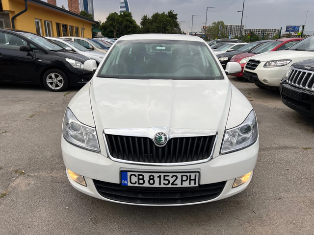 Skoda Octavia Automatik 2.0TDI 140 к.с. - автомобили, коли, обяви за нови и употребявани 1