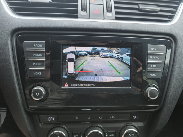 Skoda Octavia VRS - автомобили, коли, обяви за нови и употребявани 14