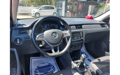 Skoda Rapid 1.4TDI EURO6 - автомобили, коли, обяви за нови и употребявани 10