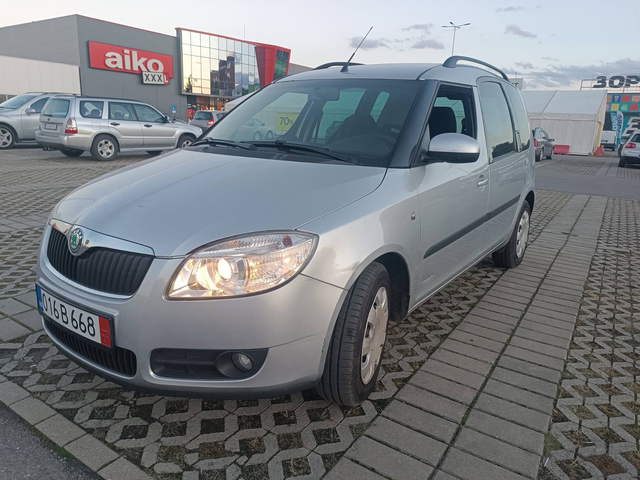 Skoda Roomster 1400 - автомобили, коли, обяви за нови и употребявани 0