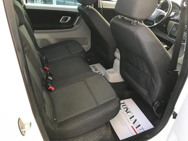 Skoda Roomster * SCOUT * 80 k.c. * Лизинг * - автомобили, коли, обяви за нови и употребявани 7