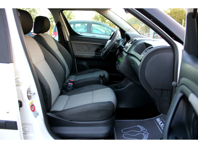 Skoda Roomster 1.2i HTP - автомобили, коли, обяви за нови и употребявани 11