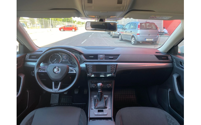 Skoda Superb KATO HOBA - автомобили, коли, обяви за нови и употребявани 10