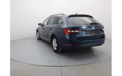 Skoda Superb - автомобили, коли, обяви за нови и употребявани 22