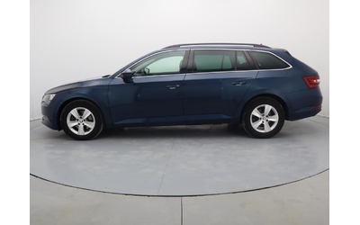 Skoda Superb - автомобили, коли, обяви за нови и употребявани 29