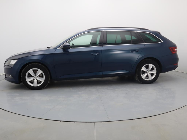 Skoda Superb - автомобили, коли, обяви за нови и употребявани 30