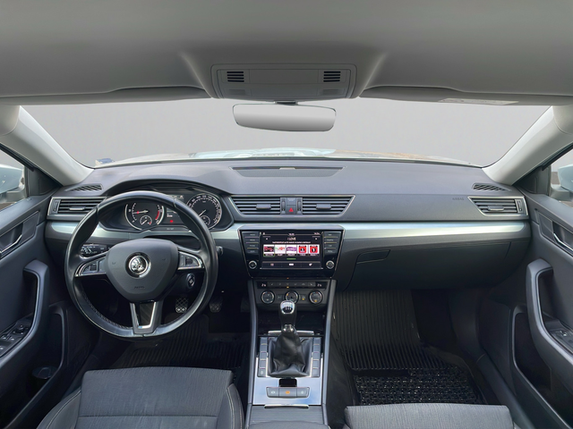 Skoda SUPERB 2.0 TDI 150 hp EURO6 - автомобили, коли, обяви за нови и употребявани 11