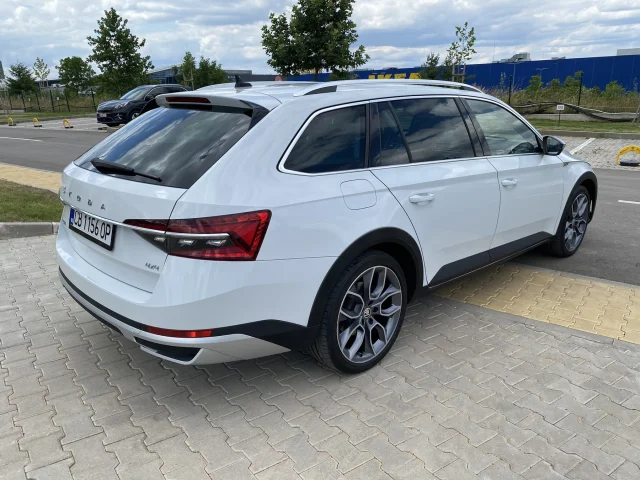 Skoda Superb 2.0 TDI (200 кс) 4x4 DSG - автомобили, коли, обяви за нови и употребявани 4