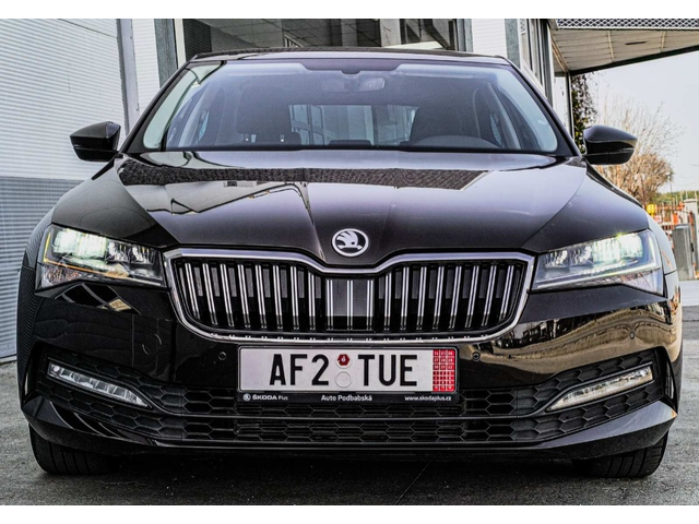 Skoda Superb  2.0 TDI /DSG, - автомобили, коли, обяви за нови и употребявани 0