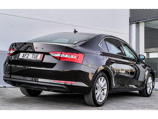 Skoda Superb  2.0 TDI /DSG, - автомобили, коли, обяви за нови и употребявани 5