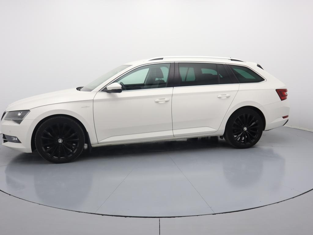 Skoda Superb 2.0 TDI  L&K  4x4 - автомобили, коли, обяви за нови и употребявани 30