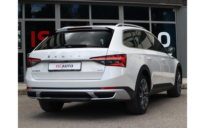 skoda-superb-2-0tdi-4x4-scout-dsg-podgrev-kamera-virtual-distronic - 5