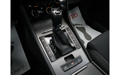 Skoda SuperB 2.0TDI/4X4 Scout/DSG/Подгрев/Камера/Virtual/Distronic/ - автомобили, коли, обяви за нови и употребявани 9