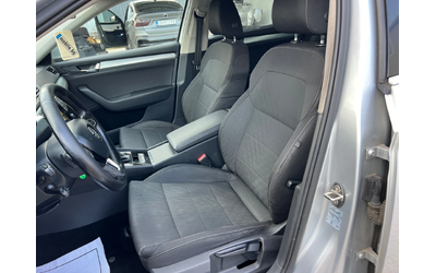 Skoda Superb 2.0 TDI-150к.с./Парктроник/Нави/Ел. Багажник/Euro6 - автомобили, коли, обяви за нови и употребявани 10